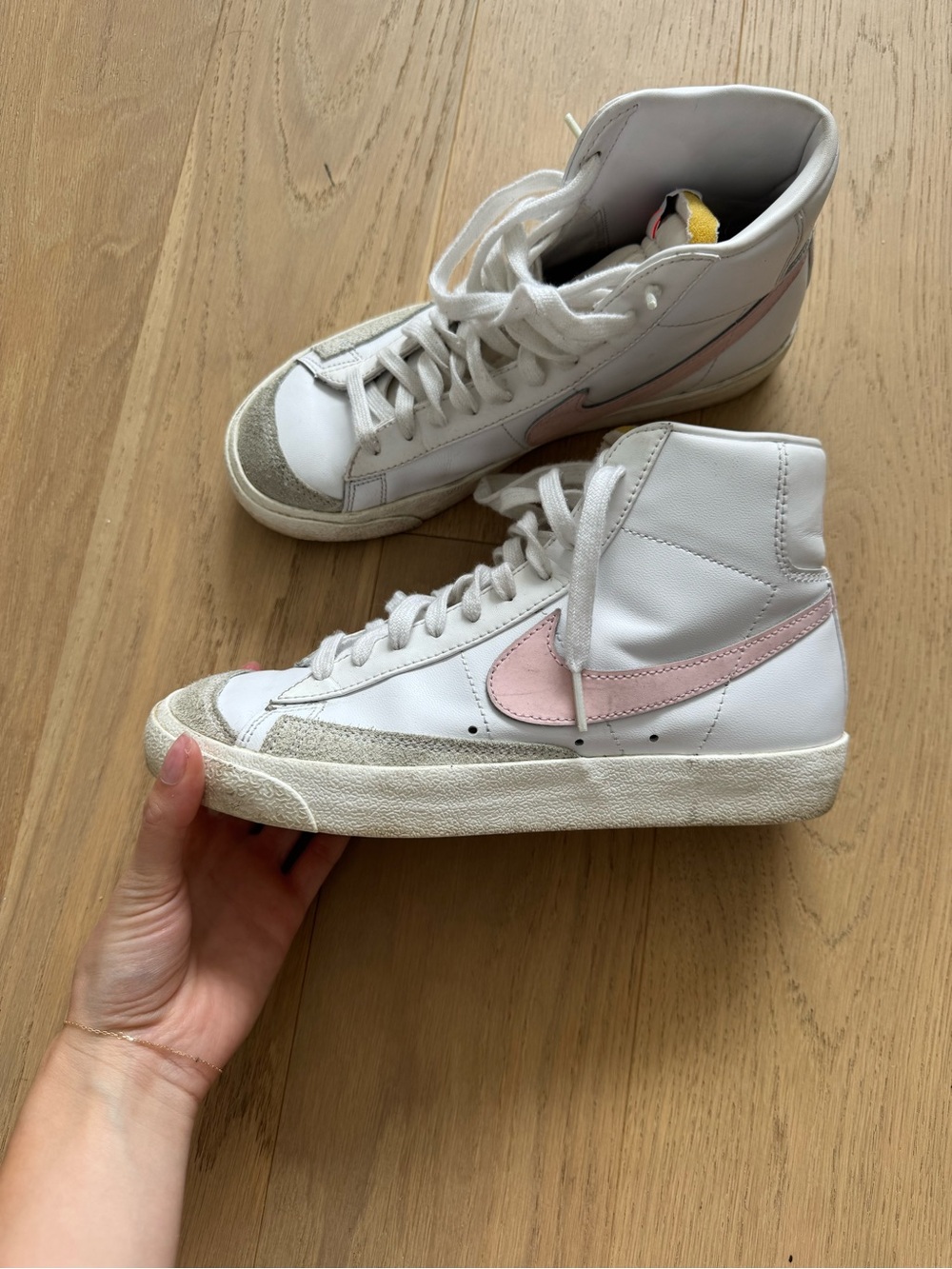 Nike Blazer Mid 77 - White Pink Foam